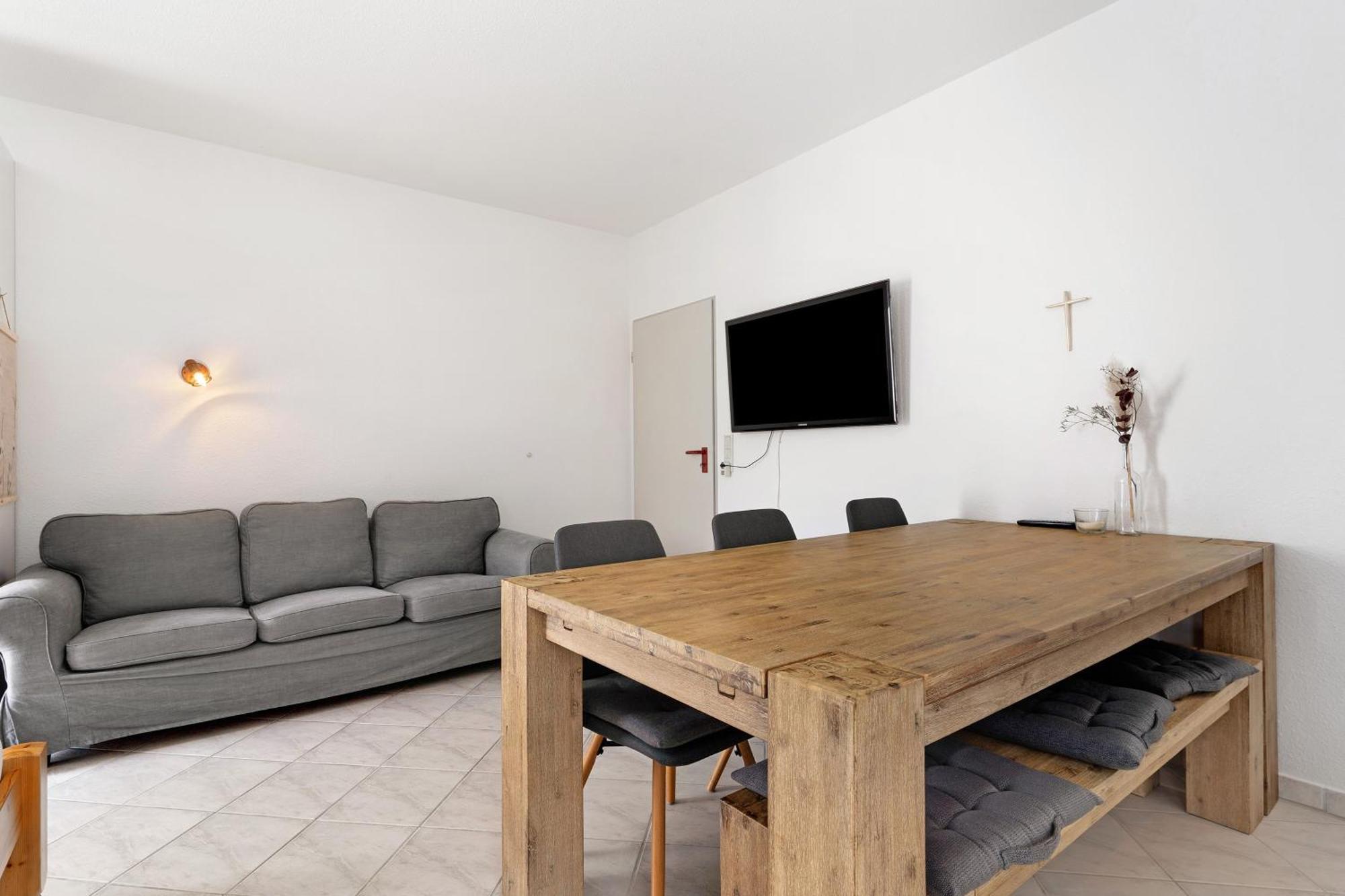 Faisst Apartment *